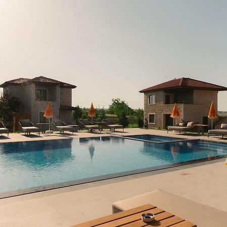 Elevres Stone House Hotel Юргюп Екстериор снимка