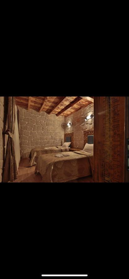 Elevres Stone House Hotel Юргюп Екстериор снимка