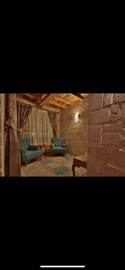 Elevres Stone House Hotel Юргюп Екстериор снимка